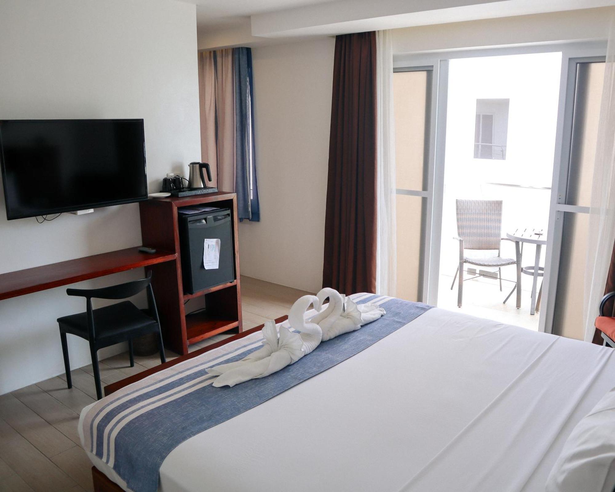 Aira Boracay Hotel Balabag  Ngoại thất bức ảnh